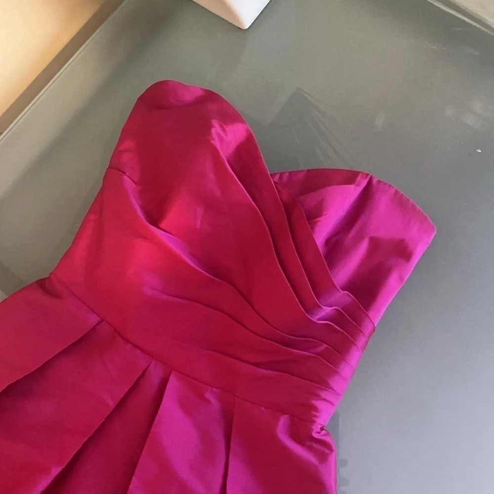 Like NEW Alfred Sung Pink Strapless Mini Dress Size 2 - Picture 2 of 10